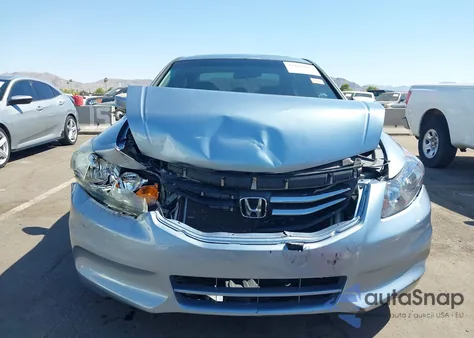 2011 Honda Accord 2.4 Ex из США, поврежденный, VIN 1HGCP2F71BA071733